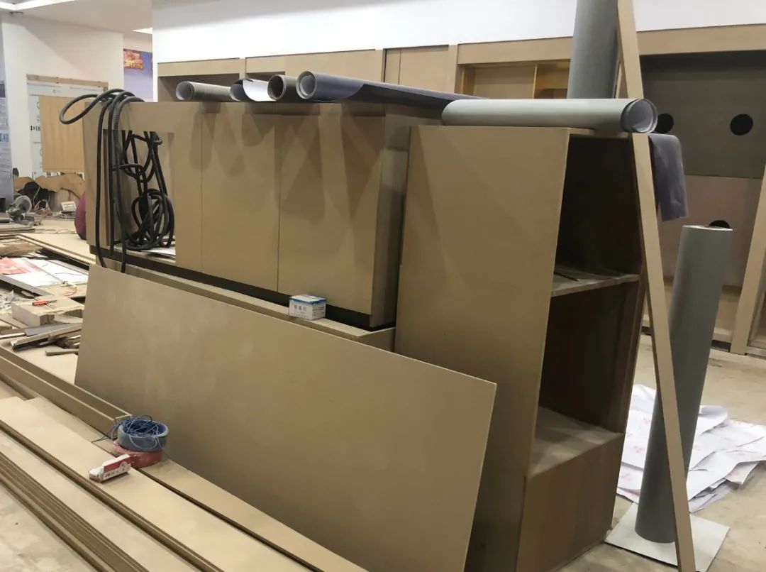 木質(zhì)建材、木質(zhì)家具制造業(yè)釋放大量臭味，的凈除臭劑快速分解除臭！.jpg